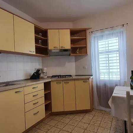 Astoria Apartman *