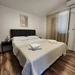 公寓 Astoria 普罗马尼亚